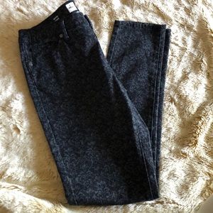 Mossimo Skinny Jeans NWOT